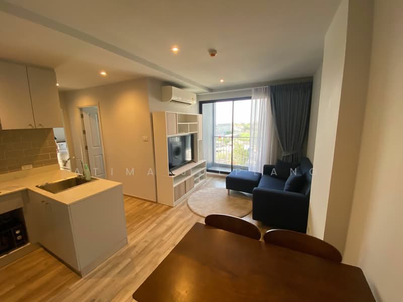 Newera Condo Ekamai-Ramintra, Bangkok, Sukhonthasawat Road, Lat Phrao, Lat Phrao, Bangkok, 2 Bedrooms, 50 sqm, Condo For Sale, by Atima Julplang, 500169245 - DDproperty.com