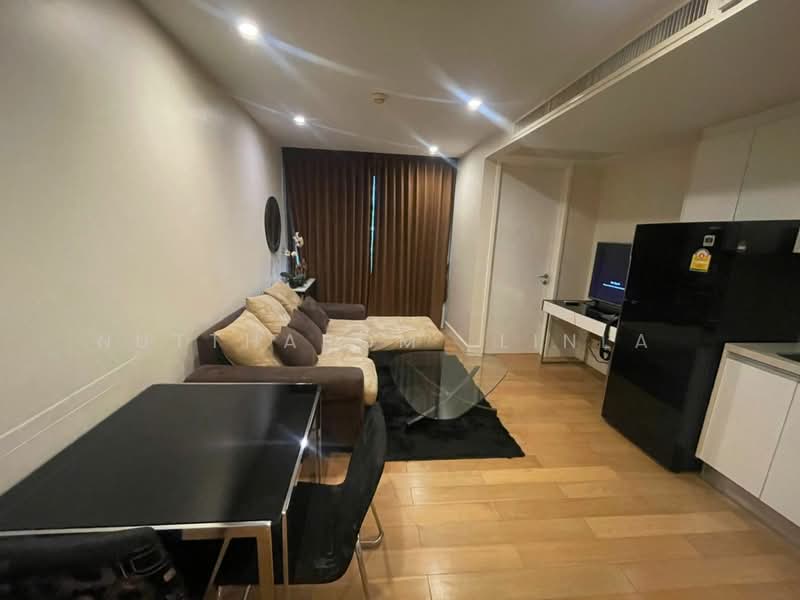 Collezio Sathorn-Pipat, Bangkok, 41 Soi Pipat 1 Silom Road, Silom, Bang Rak, Bangkok, 1 Bedroom, 42 sqm, Condo For Sale, by Nuttharom  Linla , 500169248 - DDproperty.com