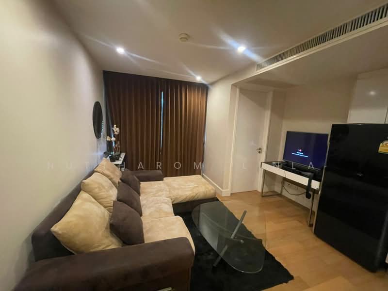 Collezio Sathorn-Pipat, Bangkok, 41 Soi Pipat 1 Silom Road, Silom, Bang Rak, Bangkok, 1 Bedroom, 42 sqm, Condo For Sale, by Nuttharom  Linla , 500169248 - DDproperty.com