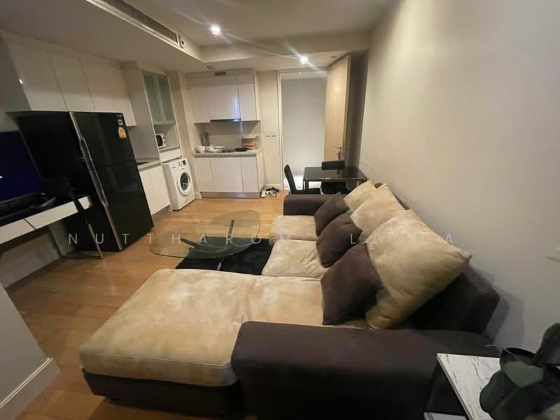 Collezio Sathorn-Pipat, Bangkok, 41 Soi Pipat 1 Silom Road, Silom, Bang Rak, Bangkok, 1 Bedroom, 42 sqm, Condo For Sale, by Nuttharom  Linla , 500169248 - DDproperty.com
