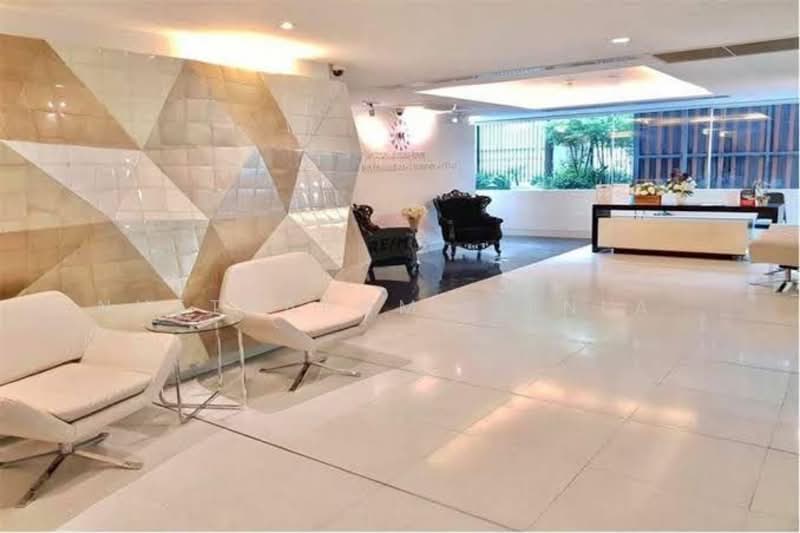 Collezio Sathorn-Pipat, Bangkok, 41 Soi Pipat 1 Silom Road, Silom, Bang Rak, Bangkok, 1 Bedroom, 42 sqm, Condo For Sale, by Nuttharom  Linla , 500169248 - DDproperty.com