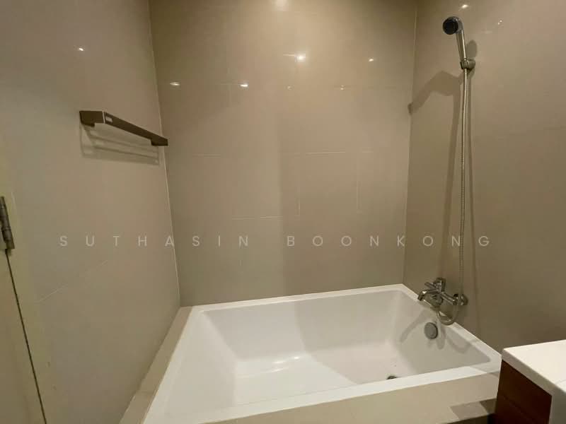 Noble Reveal, Bangkok, 36 Soi Sukhumvit 63, Ekamai Road, Phra Kanong Nua, Watthana, Bangkok, 1 Bedroom, 47 sqm, Condo For Rent, by Suthasin Boonkong, 500169250 - DDproperty.com