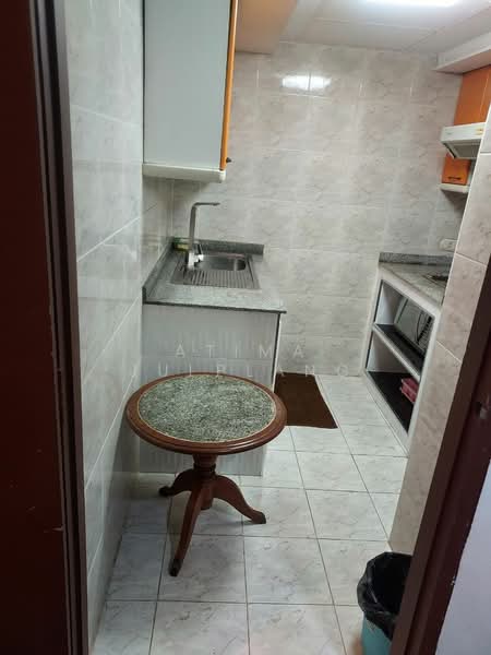 Omni Tower Sukhumvit Nana, Bangkok, 69 Sukhumvit 4 Alley, Khlong Toei, Khlong Toei, Bangkok, 1 Bedroom, 57 sqm, Condo For Sale, by Atima Julplang, 500169259 - DDproperty.com