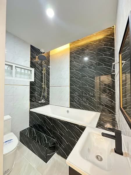 Saimai Poonsuk, Bangkok, Soi Phaholyothin 54/1, Sai Mai, Sai Mai, Bangkok, 3 Bedrooms, 204 sqm, Condo For Sale, by Suthasin Boonkong, 500169264 - DDproperty.com