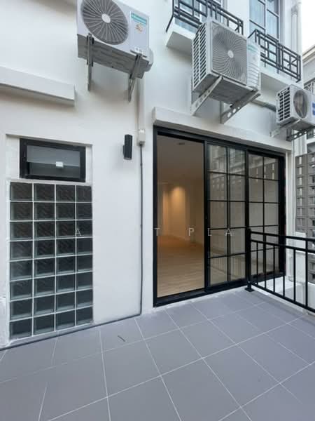 Baan Klang Muang Ladprao-Yothin Phatthana, Bangkok, Soi Baan Klang Muang Ladprao-Yothin Phatthana, Lat Phrao, Lat Phrao, Bangkok, 3 Bedrooms, 180 sqm, Townhouse For Rent, by Agent Pla, 500169268 - DDproperty.com