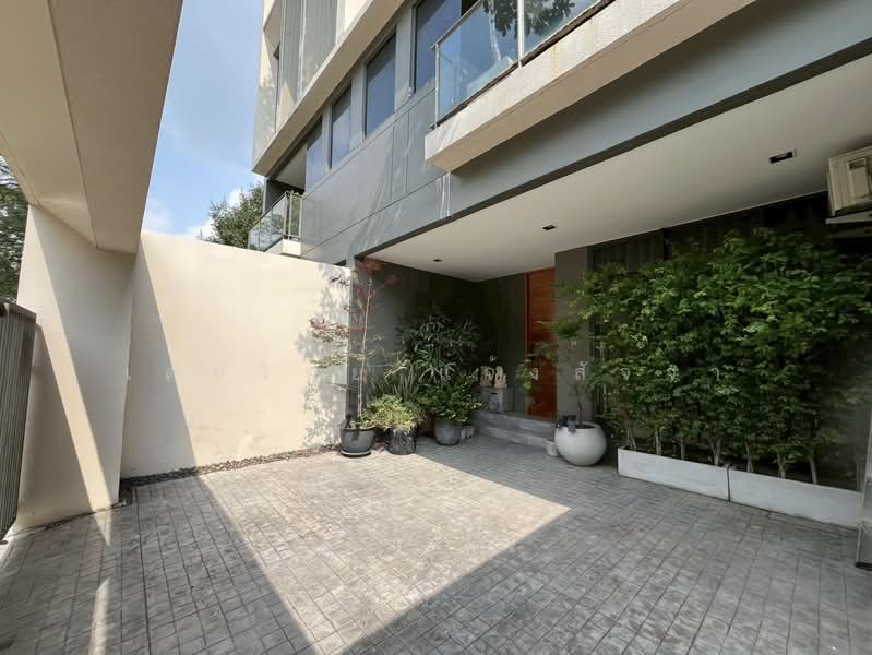 Ther Ladprao 93, Bangkok, Lat Phrao Road, Khlong Chaokhun Sing, Wang Thonglang, Bangkok, 4 Bedrooms, 246 sqm, Townhouse For Sale, by เดชวิทย์ แจ้งสัจจา, 500169310 - DDproperty.com