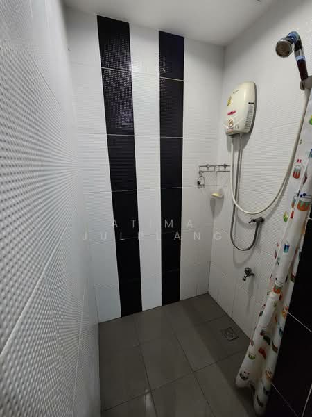 The First Condominium Amata Nakhon, Chon Buri (Pattaya), Bangna-Trad Road, Km.58, Khlong Tamru, Muang Chon Buri, Chon Buri (Pattaya), 1 Bedroom, 32 sqm, Condo For Sale, by Atima Julplang, 500169313 - DDproperty.com