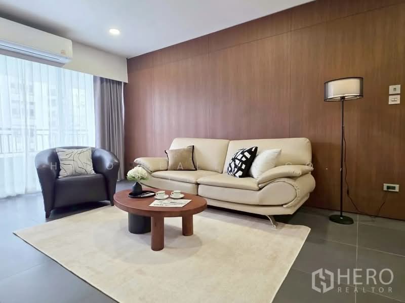 For rent Condominium in Sathorn Park Place in Thung Maha Mek, Sathon, Bangkok BTS Surasak hre00314, Bangkok, Thung Maha Mek, Sathon, Bangkok, 1 Bedroom, 97 sqm, Single Detached House For Rent, by Hero Realtor Co., Ltd., 500169354 - DDproperty.com