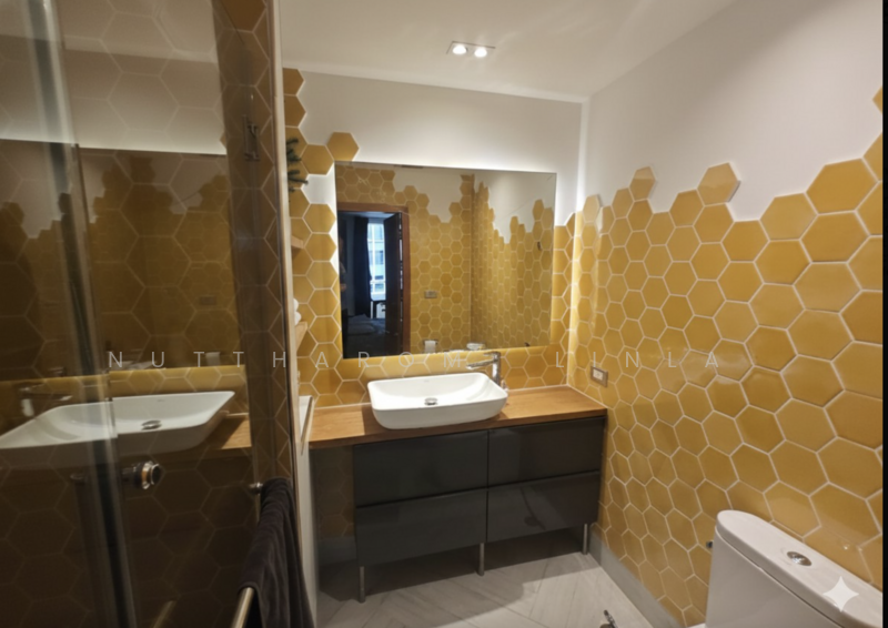 Asoke Towers, Bangkok, Sukhumvit 21 Road, Khlongtoei Nua, Watthana, Bangkok, 3 Bedrooms, 253 sqm, Condo For Sale, by Nuttharom Linla , 500169366 - DDproperty.com