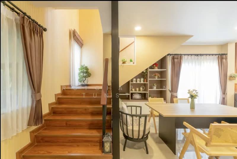 Pool Villa ให้เช่า ใกล้เซ็นทรัลเฟสติวัล เพียง 10 นาที ค่าเช่า 55,000 บาท / เดือน No.7P001, เชียงใหม่, ท่าศาลา, เมืองเชียงใหม่, เชียงใหม่, 150 ตร.ม., บ้านเดี่ยว ให้เช่า, โดย Rutchaporn Tunsiri, 500169367 - DDproperty.com