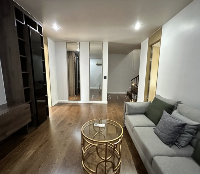 The Emporio Place, Bangkok, 93 Soi Sukhumvit 24, Sukhumvit Road, Khong Tan, Khlong Toei, Bangkok, 1 Bedroom, 90 sqm, Condo For Rent, by Decalf Simon, 500169370 - DDproperty.com