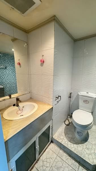 Saranjai Mansion, Bangkok, Soi Sukhumvit 6, Khlong Toei, Khlong Toei, Bangkok, 1 Bedroom, 69 sqm, Condo For Rent, by Suthasin Boonkong, 500169371 - DDproperty.com