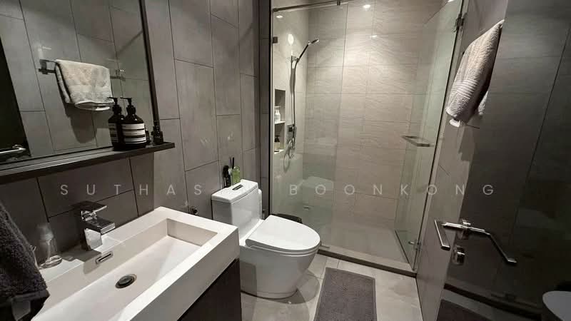 Maru Ekkamai 2, Bangkok, 70-5 Sukhumvit 63 Road, Phra Kanong Nua, Watthana, Bangkok, 2 Bedrooms, 61 sqm, Condo For Rent, by Suthasin Boonkong, 500169382 - DDproperty.com