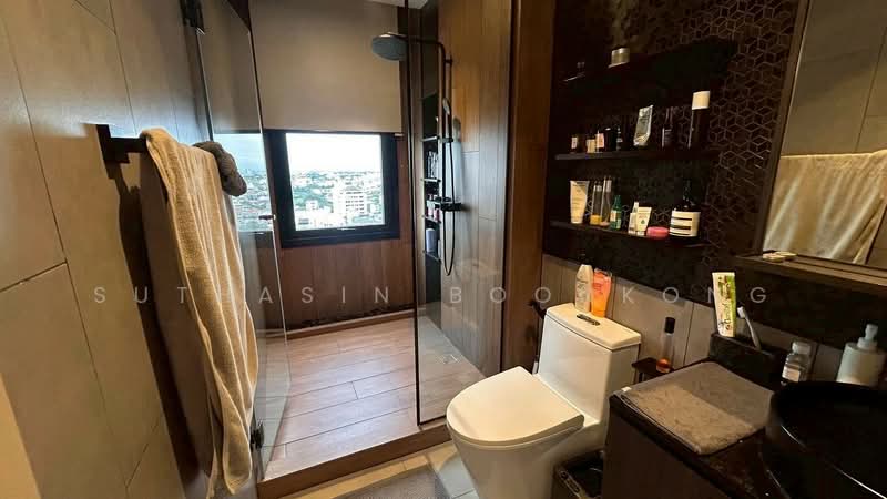 Maru Ekkamai 2, Bangkok, 70-5 Sukhumvit 63 Road, Phra Kanong Nua, Watthana, Bangkok, 2 Bedrooms, 61 sqm, Condo For Rent, by Suthasin Boonkong, 500169382 - DDproperty.com