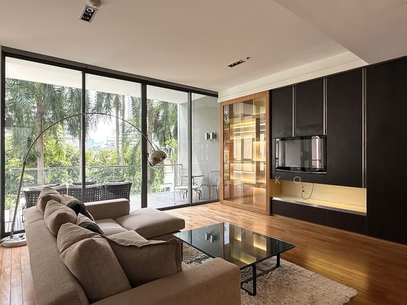 Domus 16, Bangkok, 19 Soi Sukhumvit 16, Khlong Toei, Khlong Toei, Bangkok, 3 Bedrooms, 166 sqm, Condo For Rent, by Oraon Suwanmongko, 500169404 - DDproperty.com