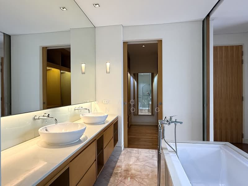 Domus 16, Bangkok, 19 Soi Sukhumvit 16, Khlong Toei, Khlong Toei, Bangkok, 3 Bedrooms, 166 sqm, Condo For Rent, by Oraon Suwanmongko, 500169404 - DDproperty.com