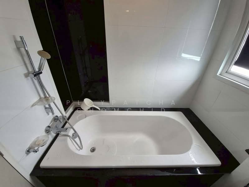 The Coast, Bangkok, 3888 Sukhumvit Road, Bang Na Tai, Bang Na, Bangkok, 2 Bedrooms, 57 sqm, Condo For Rent, by Ploypatcha Chomchid, 500169410 - DDproperty.com