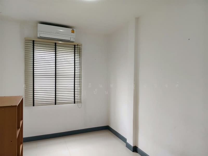 Nirun Avenue Ramkhamhaeng : นิรันดร์ อเวนิว รามคำแหง, กรุงเทพ, ถนนรามคำแหง ซอยรามแหง 174, มีนบุรี, มีนบุรี, กรุงเทพ, 170 ตร.ม., ทาวน์เฮ้าส์ ขาย, โดย คุณ ปั่น อินทะอุ่นวงศ์ (ปั่น), 500169435 - DDproperty.com