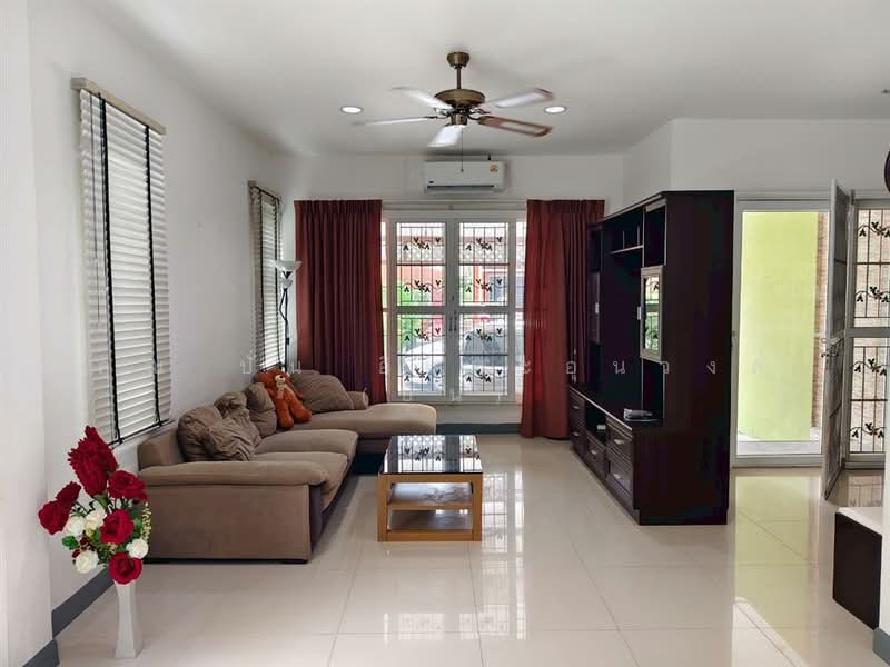 Nirun Avenue Ramkhamhaeng, Bangkok, Ramkhamhaeng Road, Soi Ramhaeng 174, Min Buri, Min Buri, Bangkok, 3 Bedrooms, 170 sqm, Townhouse For Sale, by คุณ ปั่น อินทะอุ่นวงศ์ (ปั่น), 500169435 - DDproperty.com