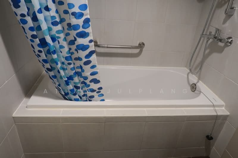 Condo One X Sukhumvit 26, Bangkok, Soi Sukhumvit 26, Sukhumvit Road, Khong Tan, Khlong Toei, Bangkok, 1 Bedroom, 51 sqm, Condo For Sale, by Atima Julplang, 500169470 - DDproperty.com