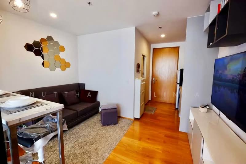 Noble Revo Silom, Bangkok, 88 Soi Surasak Surasak Road, Silom, Bang Rak, Bangkok, 1 Bedroom, 34 sqm, Condo For Sale, by Nuttharom Linla , 500169491 - DDproperty.com