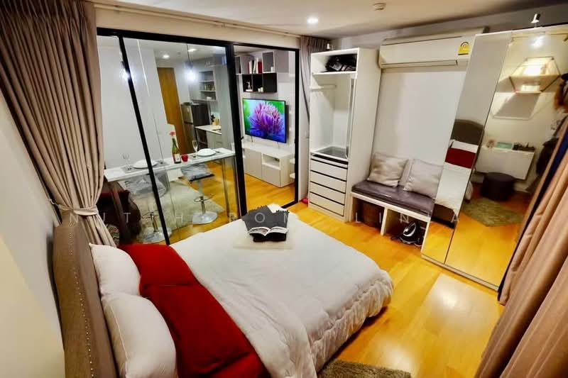 Noble Revo Silom, Bangkok, 88 Soi Surasak Surasak Road, Silom, Bang Rak, Bangkok, 1 Bedroom, 34 sqm, Condo For Sale, by Nuttharom Linla , 500169491 - DDproperty.com