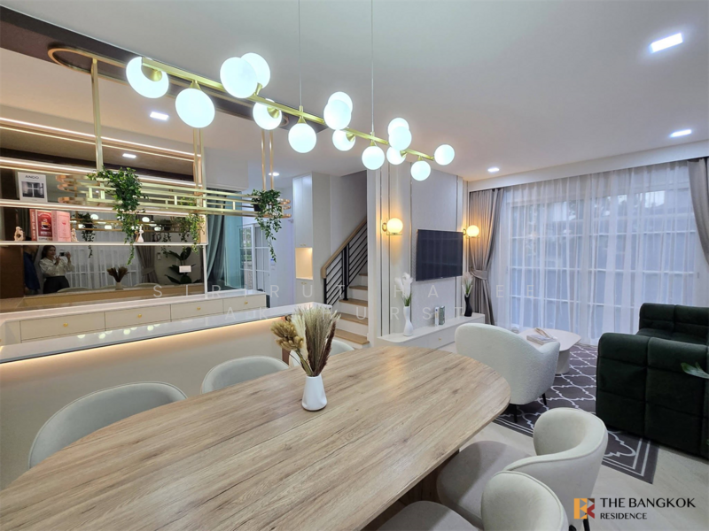 Grandio Bangna KM.5, Samut Prakan, Buanakarin Road, Bang Kaeo, Bang Plee, Samut Prakan, 4 Bedrooms, 163 sqm, Single Detached House For Sale, by Sirirut Havee Akehurst, 500169521 - DDproperty.com