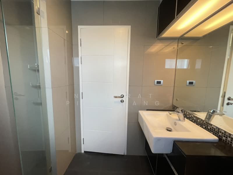 The Crest Sukhumvit 34, Bangkok, 778 Sukhumvit Road, Khong Tan, Khlong Toei, Bangkok, 1 Bedroom, 68 sqm, Condo For Rent, by Nareerat Pimsawang, 500169528 - DDproperty.com