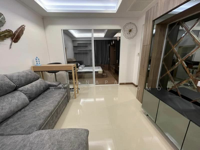 Supalai Elite Phayathai, Bangkok, Ayutthaya Road, Thanon Phaya Thai, Ratchathewi, Bangkok, 1 Bedroom, 44 sqm, Condo For Rent, by Tanapat Jitwatcharakomol, 500169537 - DDproperty.com