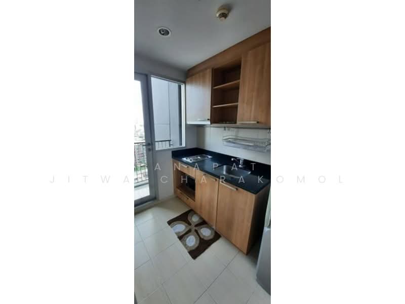 HIVE Taksin, Bangkok, 18 1 Soi, Khlong Ton Sai, Khlong San, Bangkok, 2 Bedrooms, 68 sqm, Condo For Rent, by Tanapat Jitwatcharakomol, 500169546 - DDproperty.com