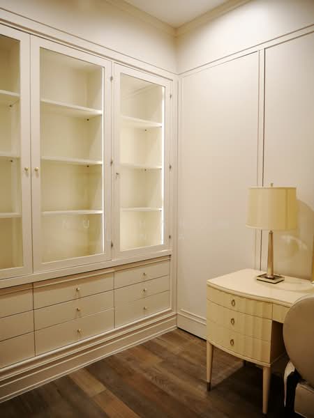 Oriental Residence, Bangkok, 110 Witthayu Road, Lumphini, Pathum Wan, Bangkok, 3 Bedrooms, 200 sqm, Condo For Sale, by Nuttharom  Linla , 500169549 - DDproperty.com