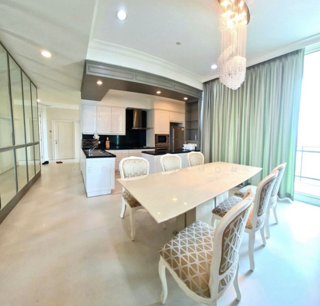 Royce Private Residences, Bangkok, 61 Soi Sukhumvit 31, Khlongtoei Nua, Watthana, Bangkok, 2 Bedrooms, 112 sqm, Condo For Rent, by Decalf Simon, 500169580 - DDproperty.com