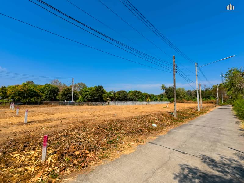 ลงทุนแบบย่อมเยาว์ กับที่ดินกลางเมืองกาญ ราคาประหยัด! ขายที่ดินเปล่าถมแล้ว ติดถนนแม่น้ำแคว, Kanchanaburi, ถนนแม่น้ำแคว, Tha Ma Kham, Muang Kanchanaburi, Kanchanaburi, , 400 sqm, Land For Sale, by คุณจี, 500169592 - DDproperty.com