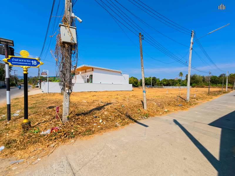 ลงทุนแบบย่อมเยาว์ กับที่ดินกลางเมืองกาญ ราคาประหยัด! ขายที่ดินเปล่าถมแล้ว ติดถนนแม่น้ำแคว, กาญจนบุรี, ถนนแม่น้ำแคว, ท่ามะขาม, เมืองกาญจนบุรี, กาญจนบุรี, 400 ตร.ม., ที่ดิน ขาย, โดย คุณจี, 500169592 - DDproperty.com