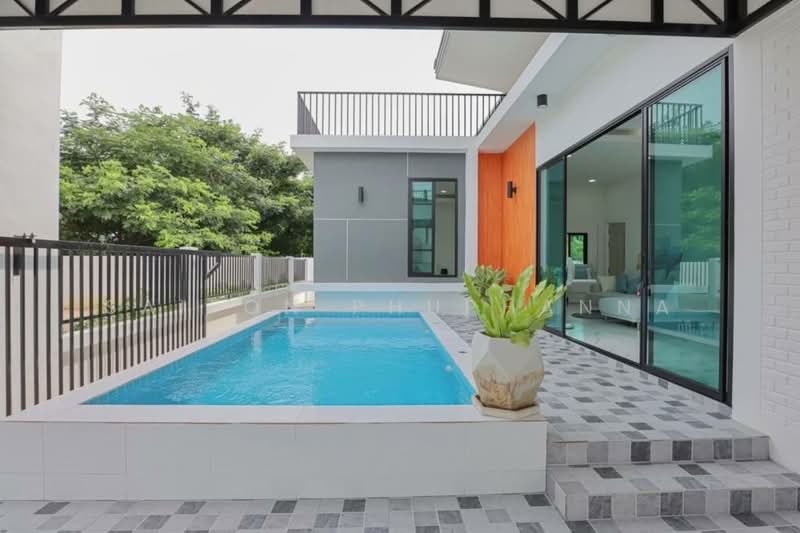 For Sale - 3 Bed 3 Baht Villa For Sale, Prachuap Khiri Khan