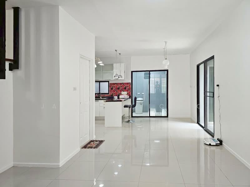 Areeya Tobe Kaset-Nawamintr : อารียา ทูบี เกษตร-นวมินทร์, กรุงเทพ, ถนนลาดปลาเค้า, จรเข้บัว, ลาดพร้าว, กรุงเทพ, 220 ตร.ม., ทาวน์เฮ้าส์ ขาย, โดย Jakkrit Nilchoo, 500169624 - DDproperty.com