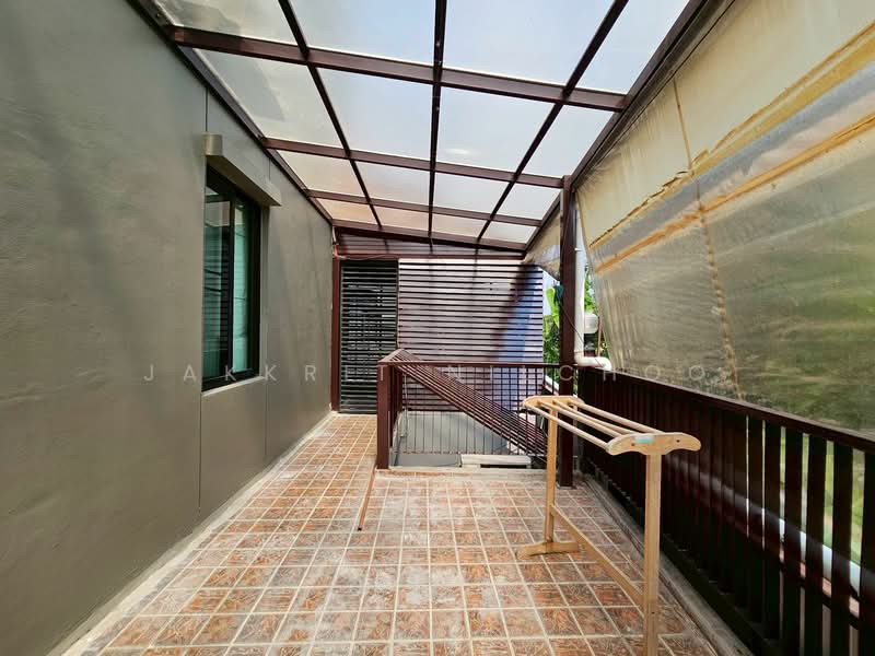 Areeya Tobe Kaset-Nawamintr, Bangkok, Lat Pla Khao Road, Chorake Bua, Lat Phrao, Bangkok, 6 Bedrooms, 220 sqm, Townhouse For Sale, by Jakkrit Nilchoo, 500169624 - DDproperty.com