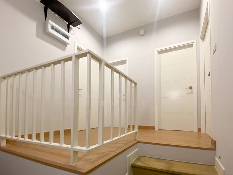 Cher-bangkhunnon, Bangkok, Soi Bangkhunnon 29, Bang Khun Non, Bangkok Noi, Bangkok, 4 Bedrooms, 127 sqm, Townhouse For Sale, by HOME Real Estate Service, 500169646 - DDproperty.com