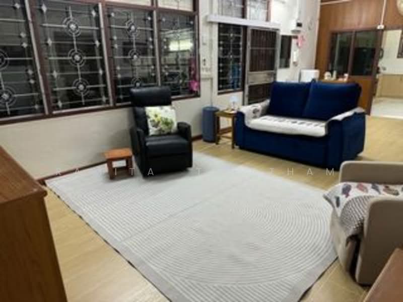 4-BR House, Bangkok, Samsen Nai, Phaya Thai, Bangkok, 4 Bedrooms, 200 sqm, Single Detached House For Rent, by Ramita Theptham, 500169658 - DDproperty.com