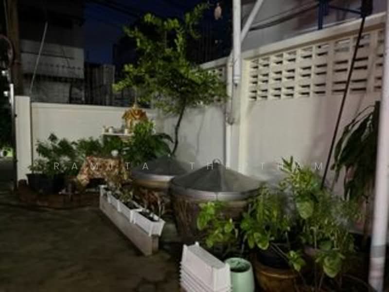 4-BR House, Bangkok, Samsen Nai, Phaya Thai, Bangkok, 4 Bedrooms, 200 sqm, Single Detached House For Rent, by Ramita Theptham, 500169658 - DDproperty.com