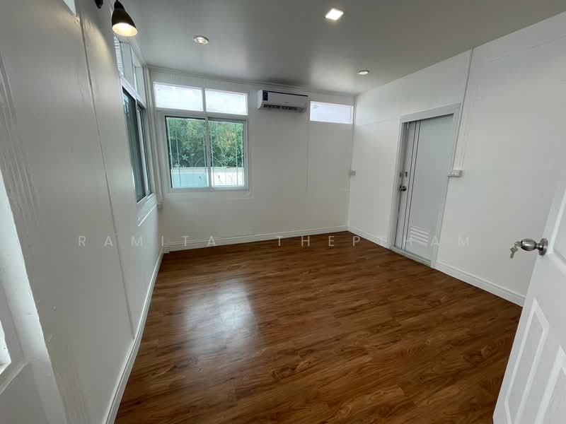 2-BR House, Bangkok, Chong Nonsi, Yan Nawa, Bangkok, 2 Bedrooms, 120 sqm, Single Detached House For Rent, by Ramita  Theptham, 500169671 - DDproperty.com