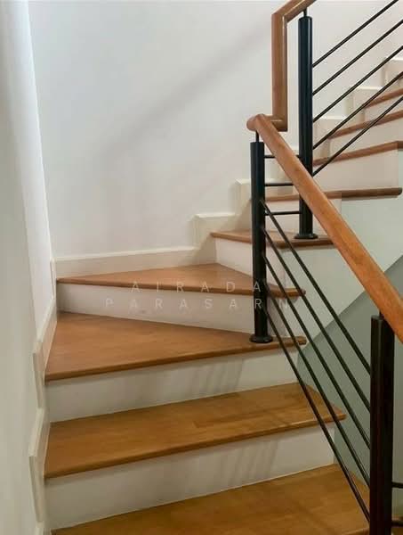 Vista Park Ratchada-Ramindra, Bangkok, Ratchada-Ramintra Road, Ram Inthra, Khan Na Yao, Bangkok, 3 Bedrooms, 200 sqm, Townhouse For Rent, by Airada Parasarn, 500169680 - DDproperty.com