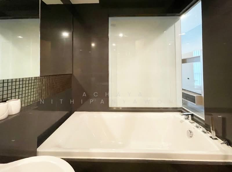 Rhythm Sukhumvit 50, Bangkok, 8 Sukhumvit 50, Sukhumvit Road, Phra Kanong, Khlong Toei, Bangkok, 1 Bedroom, 45 sqm, Condo For Rent, by Achaya Nithipanyawong, 500169729 - DDproperty.com