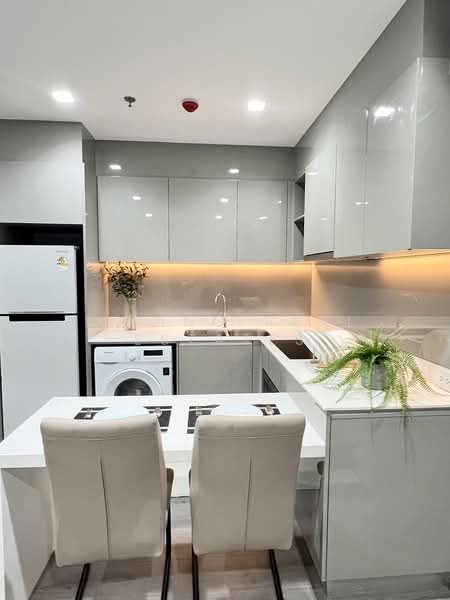 The Politan Rive, Nonthaburi, Soi Nontaburi 15, Bang Kra So, Muang Nonthaburi, Nonthaburi, 2 Bedrooms, 52 sqm, Condo For Rent, by Living Real Estates, 500169786 - DDproperty.com