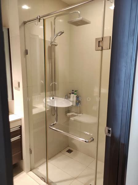 Sky Walk Residences, Bangkok, 1599 Sukhumvit Road, Phra Kanong Nua, Watthana, Bangkok, 1 Bedroom, 37 sqm, Condo For Sale, by Nuttharom  Linla , 500169823 - DDproperty.com