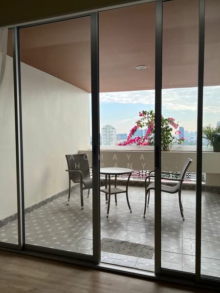 For Rent - Newton Tower, Bangkok