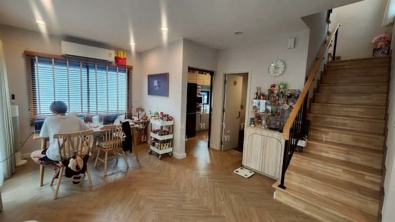 PAVE Petchkasem-Sai 4 : เพฟ เพชรเกษม-สาย 4, สมุทรสาคร, Soi Phetkasem 91, Suan Luang Subdistrict, Krathum Baen District, Samut Sakhon, สวนหลวง, กระทุ่มแบน, สมุทรสาคร, 150 ตร.ม., บ้านแฝด ขาย, โดย คุณ มหากุล มหาปิยานนท์ (คิง), 500169858 - DDproperty.com