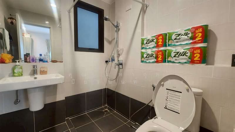 PAVE Petchkasem-Sai 4 : เพฟ เพชรเกษม-สาย 4, สมุทรสาคร, Soi Phetkasem 91, Suan Luang Subdistrict, Krathum Baen District, Samut Sakhon, สวนหลวง, กระทุ่มแบน, สมุทรสาคร, 150 ตร.ม., บ้านแฝด ขาย, โดย คุณ มหากุล มหาปิยานนท์ (คิง), 500169858 - DDproperty.com