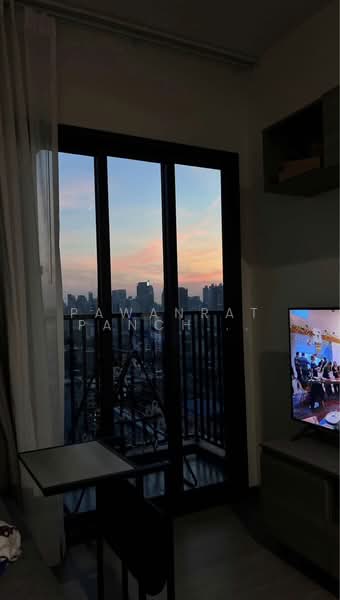 The Base Phetchaburi-Thonglor, Bangkok, Phetchaburi Rd, Bang Kapi, Huai Khwang, Bangkok, 1 Bedroom, 33 sqm, Condo For Rent, by Pawanrat Panchawanon, 500169891 - DDproperty.com