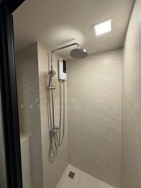 The Base Urban Rama 9, Bangkok, Huai Khwang, Huai Khwang, Bangkok, 2 Bedrooms, 48 sqm, Condo For Rent, by Pawanrat Panchawanon, 500169896 - DDproperty.com